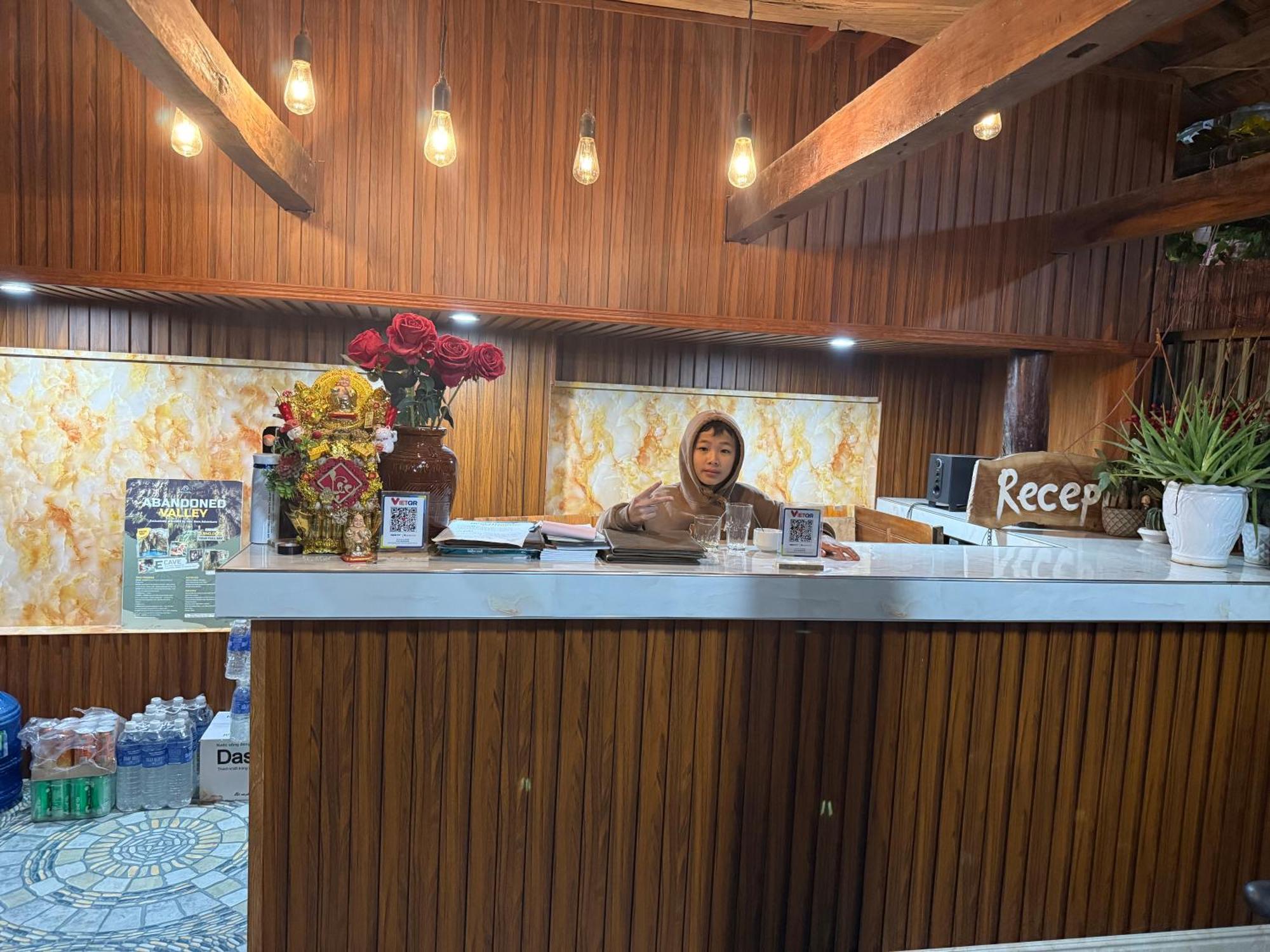 Diep Le Homestay Phong Nha Extérieur photo
